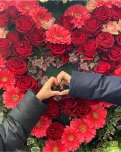 %e6%84%9b%e3%81%ae%e8%8f%af%e8%b3%9e